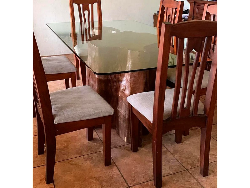 Comedor 6 puestos  madera rústica  NUEVO SAN CARLOS