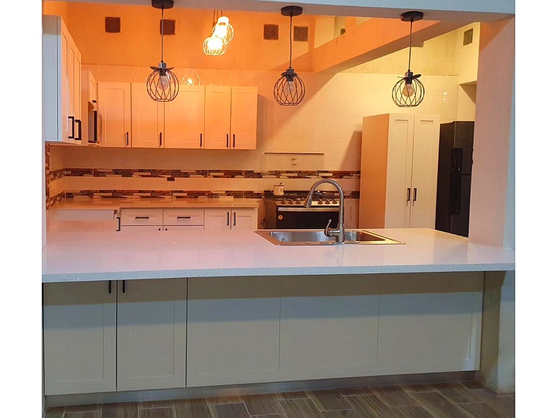 Cocina Kennedy elegante CIUDAD DE GUATEMALA