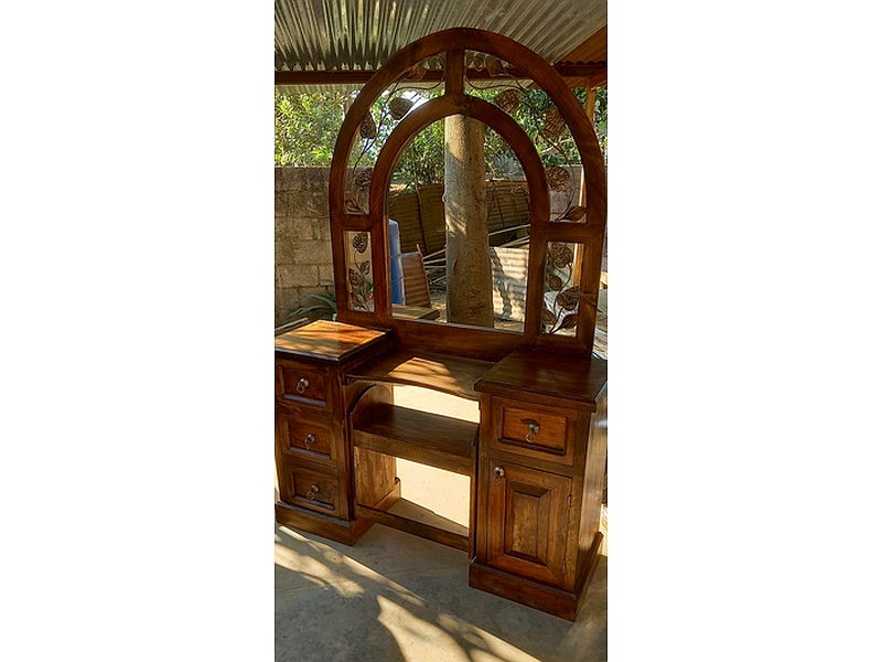 Peinador diseño arco SACATEPÉQUEZ