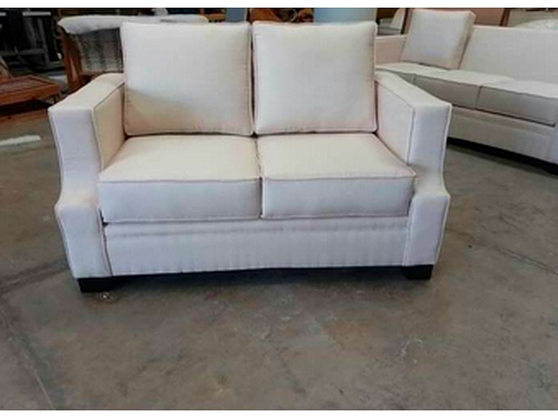 Sillon recto blanco CIUDAD DE GUATEMALA