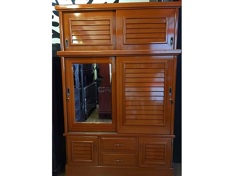 Closet 2 Puertas Caoba CIUDAD DE GUATEMALA