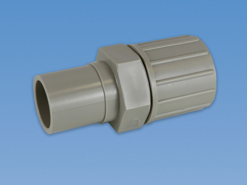 Adaptador abocinado