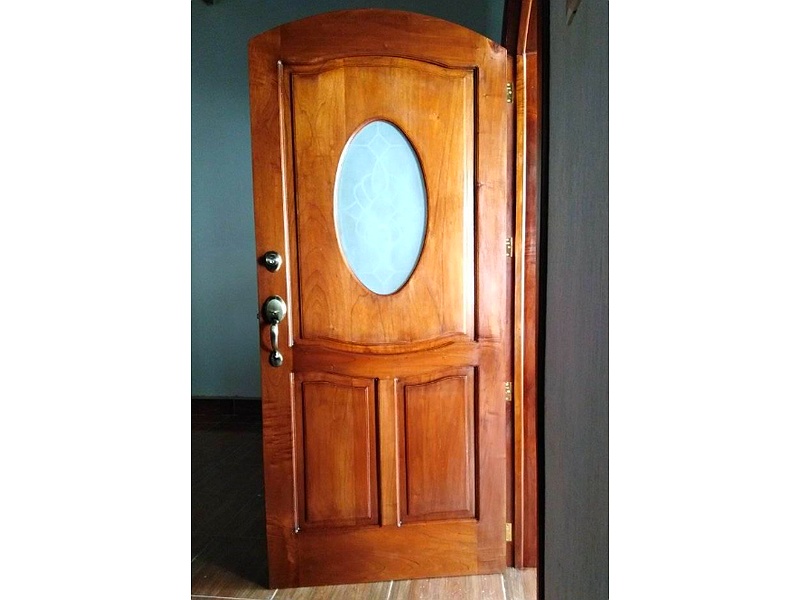Puerta de madera Guatemala