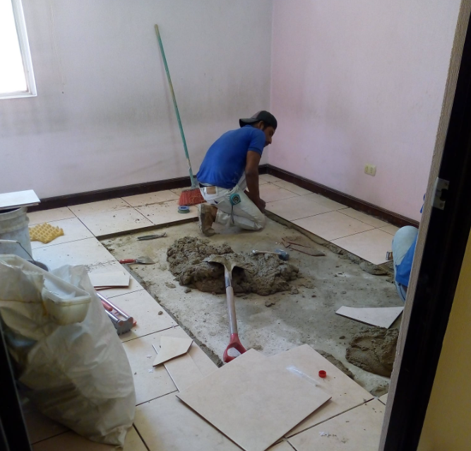 Instalación de Piso Guatemala