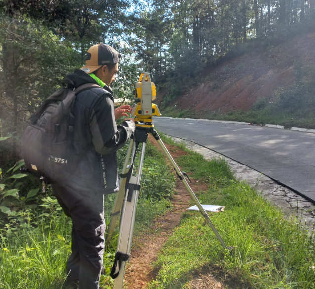 Mantenimiento de Carreteras Coban