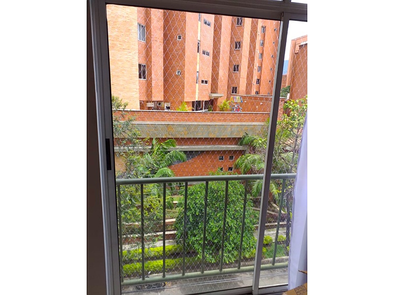 Mallas de protección balcones 