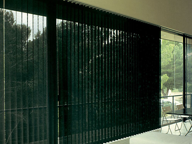 Persiana de aluminio negro 