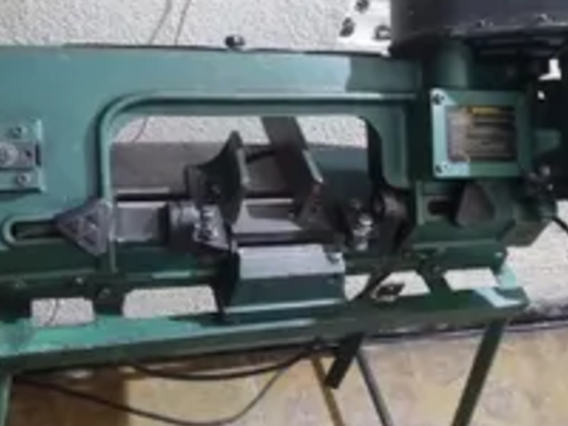 Sierra industrial para metal