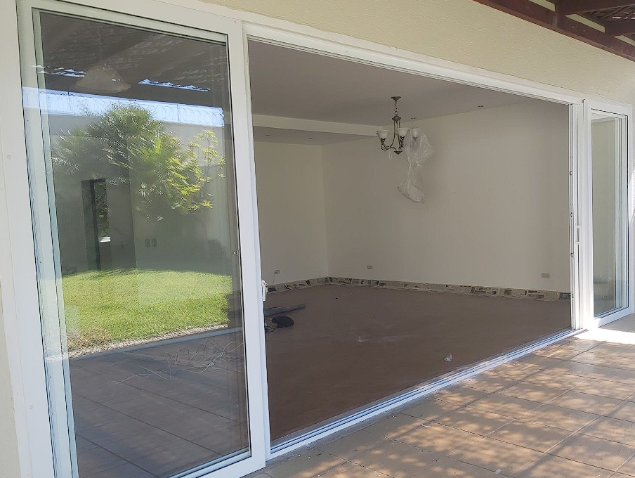 INSTALACION DE DESLIZANTES GUATEMALA