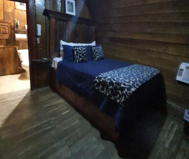 Servicio carpinteria camas ústica Guatemala