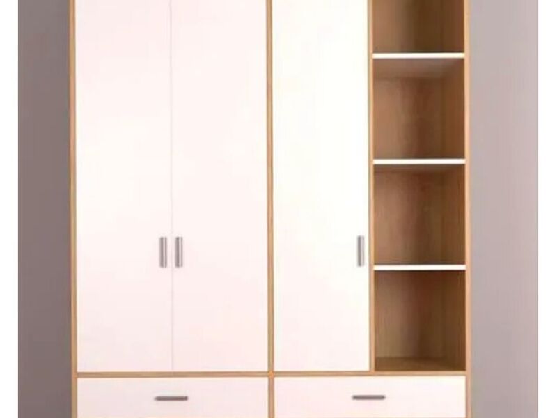 Closet Sidnet