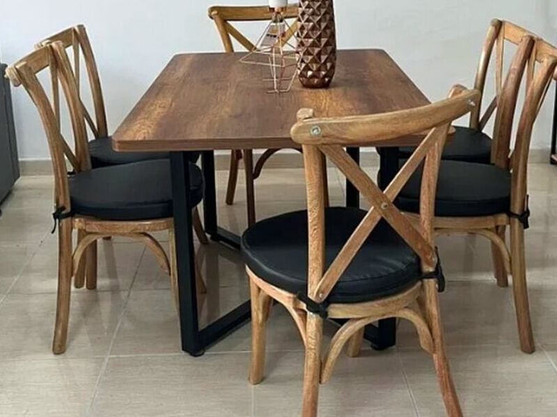 Comedor Cross