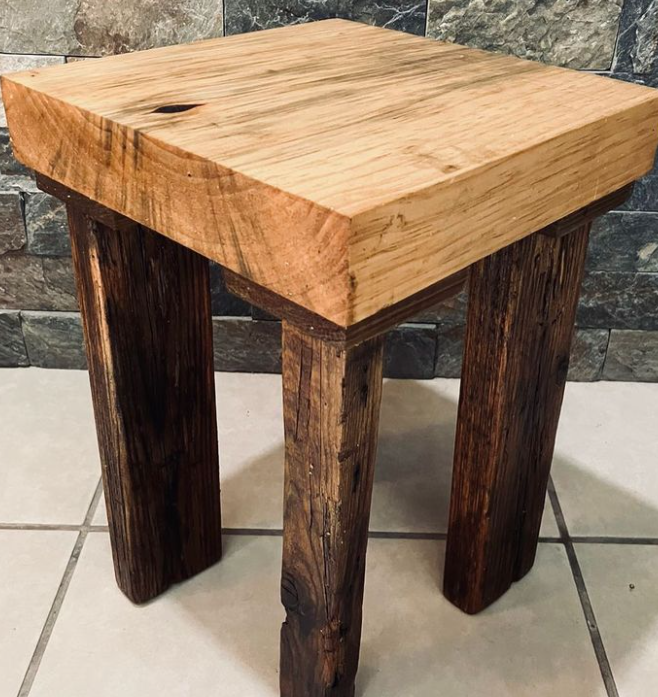 Mesa auxiliar de madera cuadrada Guatemala