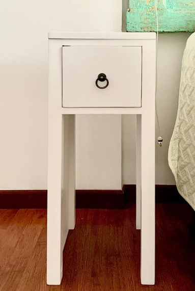 Cajonera de madera con patas de metal Guatemala