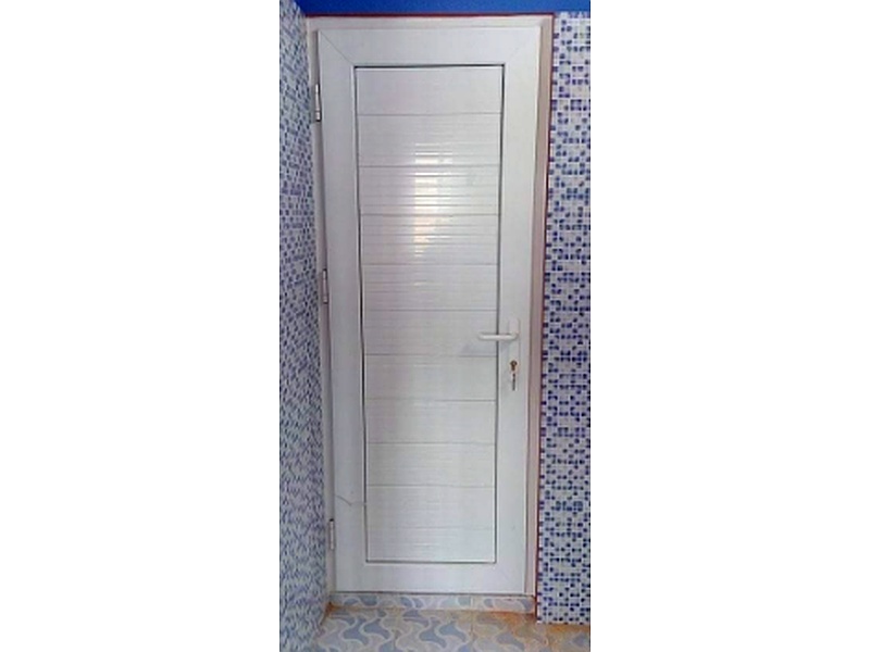 Puerta Estudio Cedro Blanco Guatemala