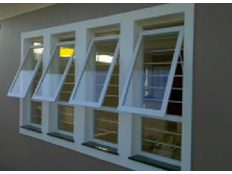 Ventana aluminio protección UV Guatemala