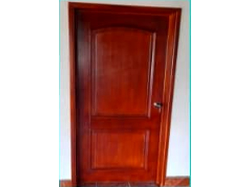 Puerta Pino Cafe Guatemala