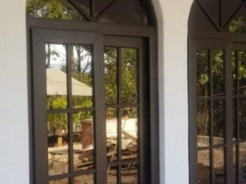 VENTANAS de madera en Jalapa
