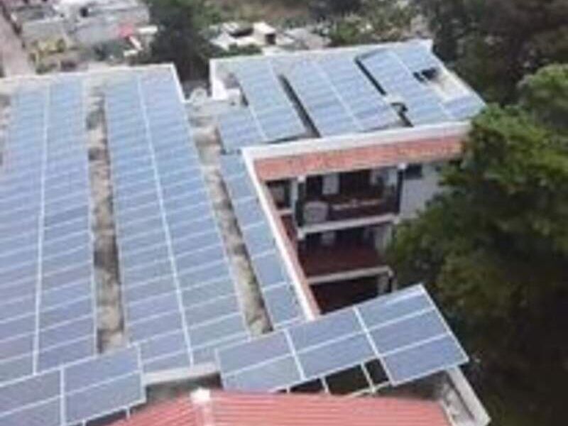 SISTEMA DE PANELES SOLARES GUATEMA 