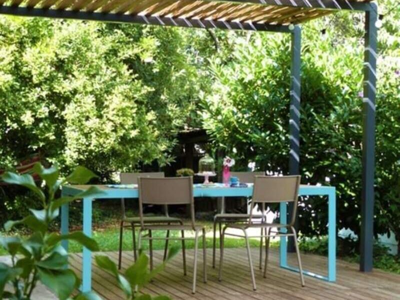 PÉRGOLAS METAL-MADERA