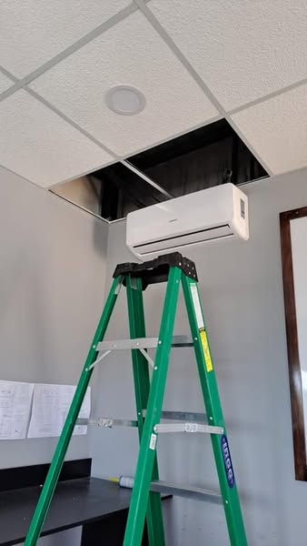 instalación de equipos de aire acondicionado