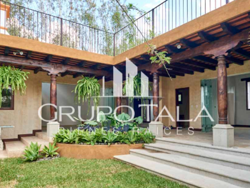 CASA VENTA MARIPOSA DAMA