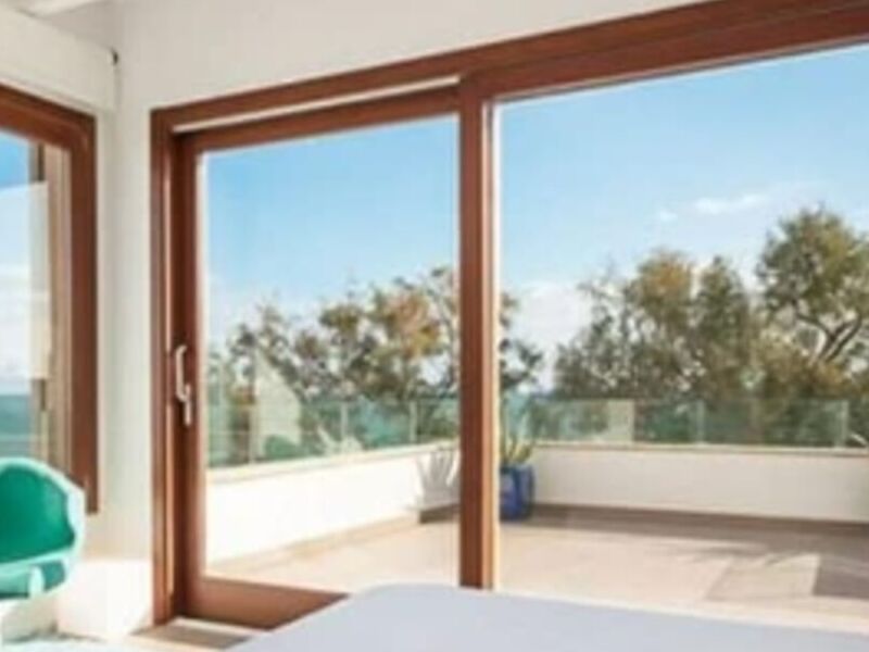 ventana PVC imitación de madera