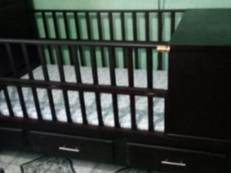 cama con barandas