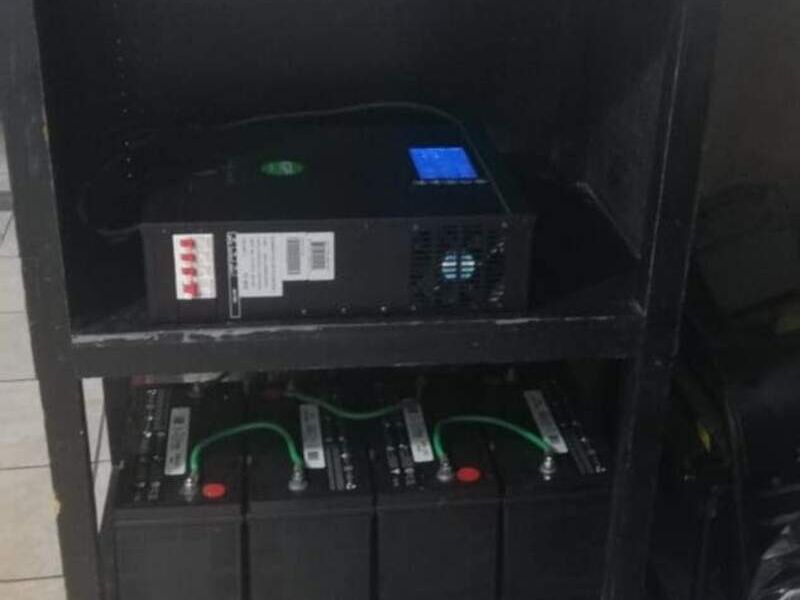 Instalación de Inversor de Energía Guatemala