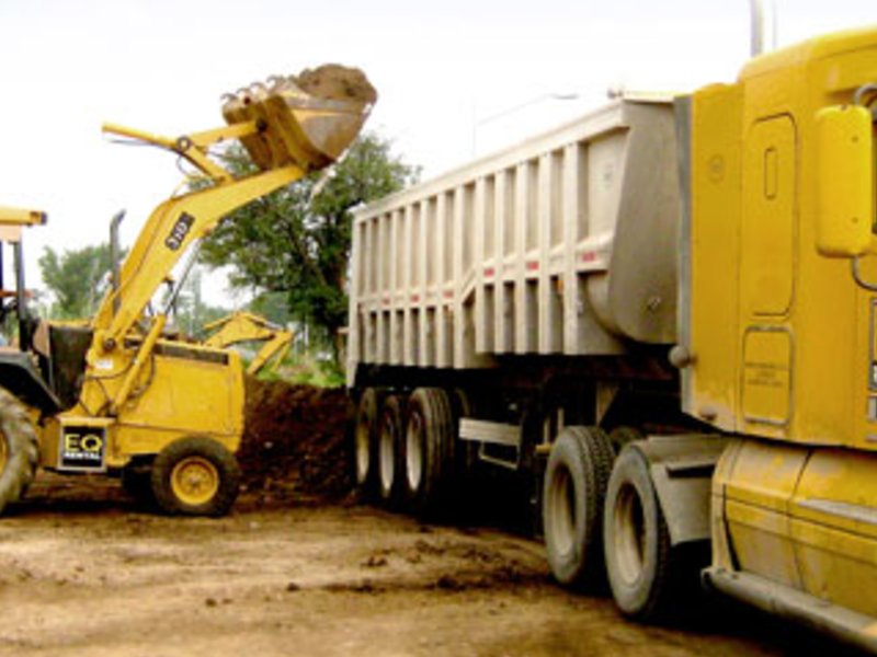 Traslado de tierra y materiales Guatemala