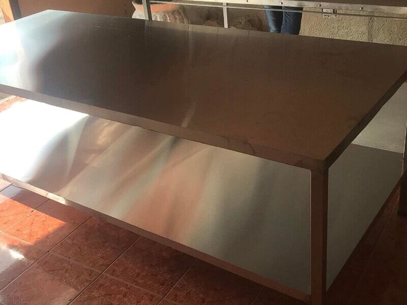Mesa de Acero 