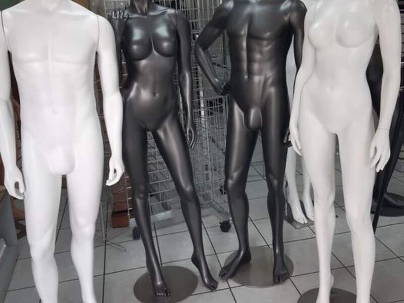 Maniquies de fibra de vidrio