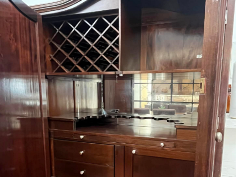 Armario de madera M4