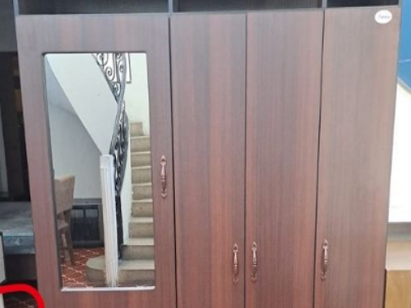 Armario de madera M9