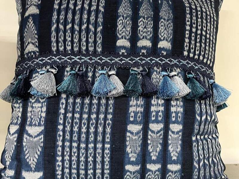 Cojin a rayas azul
