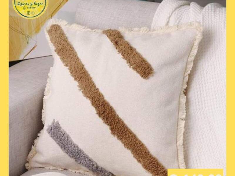 Cojin con lineas afelpadas