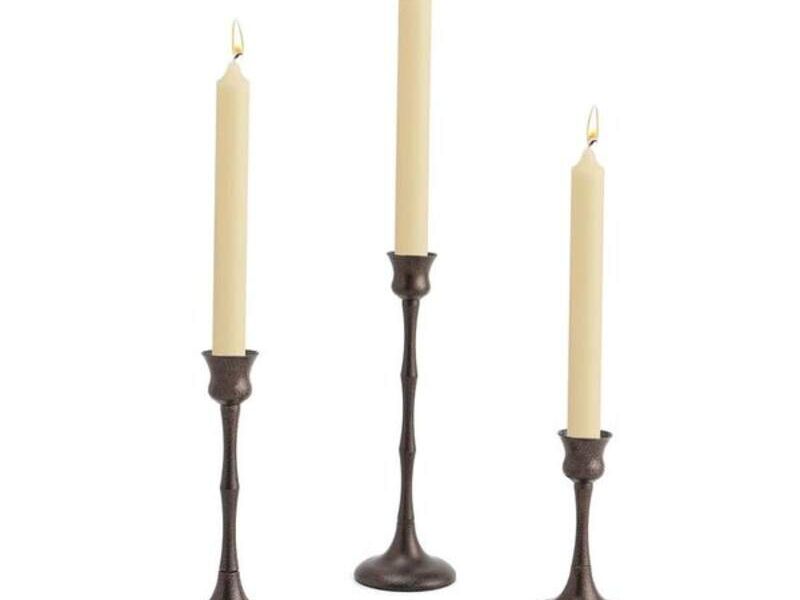  3 candelabros de metal