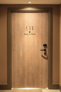 Puertas de Hotel